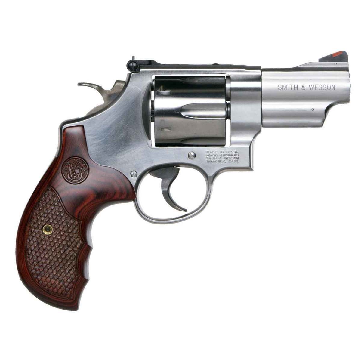 smith-wesson-629-deluxe-44-magnum-3in-stainless-revolver-6-rounds-1359071-1.jpg Smith & Wesson 629 Deluxe 44 Magnum 3in Stainless Revolver – 6 Rounds - Image 1